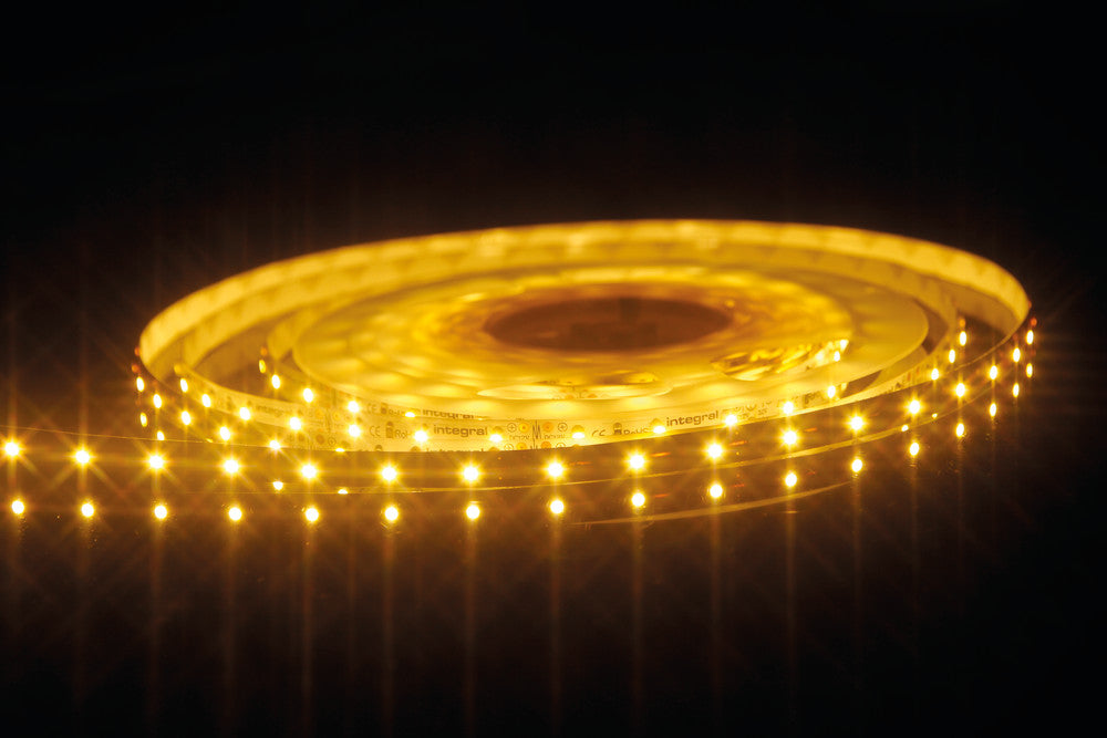 Integral LED STRIP IP20 5M 3000K 24V 10.5W/M 1000LM/M 60LED/M 10MM WIDTH 115 BEAM CRI90 BAG PACK ILSTWHIA044E