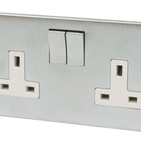 Crabtree Platinum Satin Chrome 2 Gang Socket 7316/SC/WH White inserts