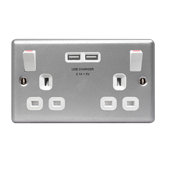 BG Metal Clad 13A Sp 2 Gang Switch Socket+ 2Xusb (3.1A) MC522U3